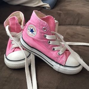 Pink converse